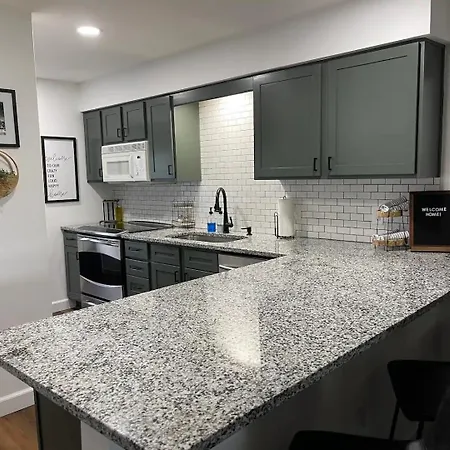 Royale Condo